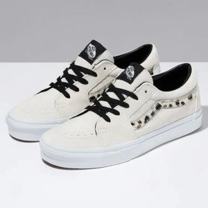 Vans Sk8-Low  Women’s Soft Suede Marshmallow/Dalmatian Sneakers VN0A4UUKB7R1